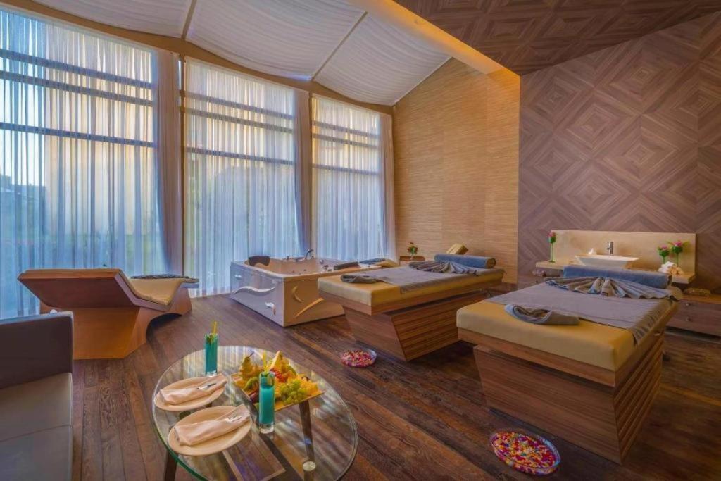 Concorde Luxury Resort & Casino & Convention & Spa Ammókhostos Eksteriør bilde